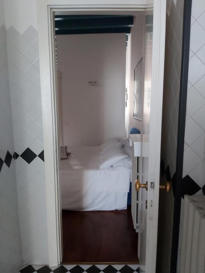 Apartmán Gatto Bianco Bergamo 9 Exteriér fotografie