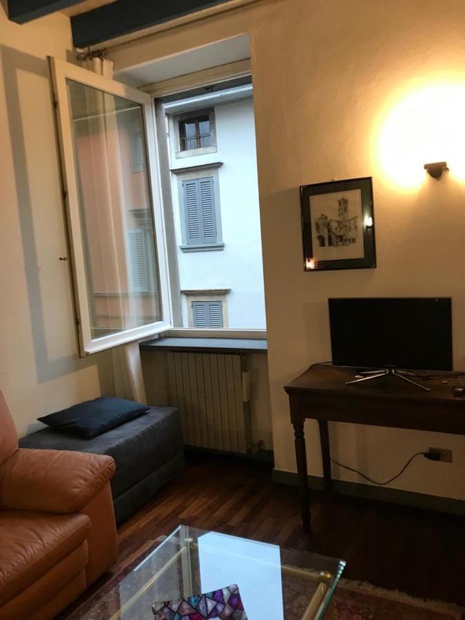 Apartmán Gatto Bianco Bergamo 9 Exteriér fotografie